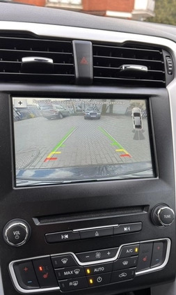 Ford Mondeo cena 72900 przebieg: 104000, rok produkcji 2018 z Lębork małe 277